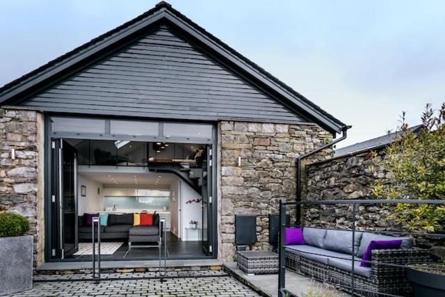 Holiday home The Old Roller Shed *